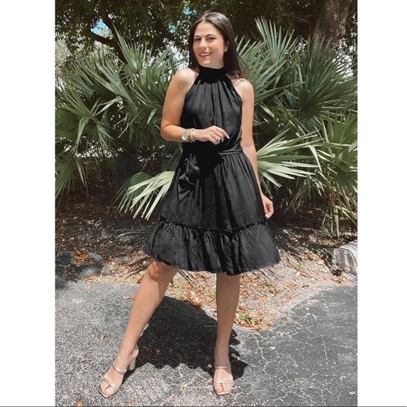 NEW CLASSIC BLACK HALTER DRESSw/Tags, Never been worn, Med. - Picture 4 of 16